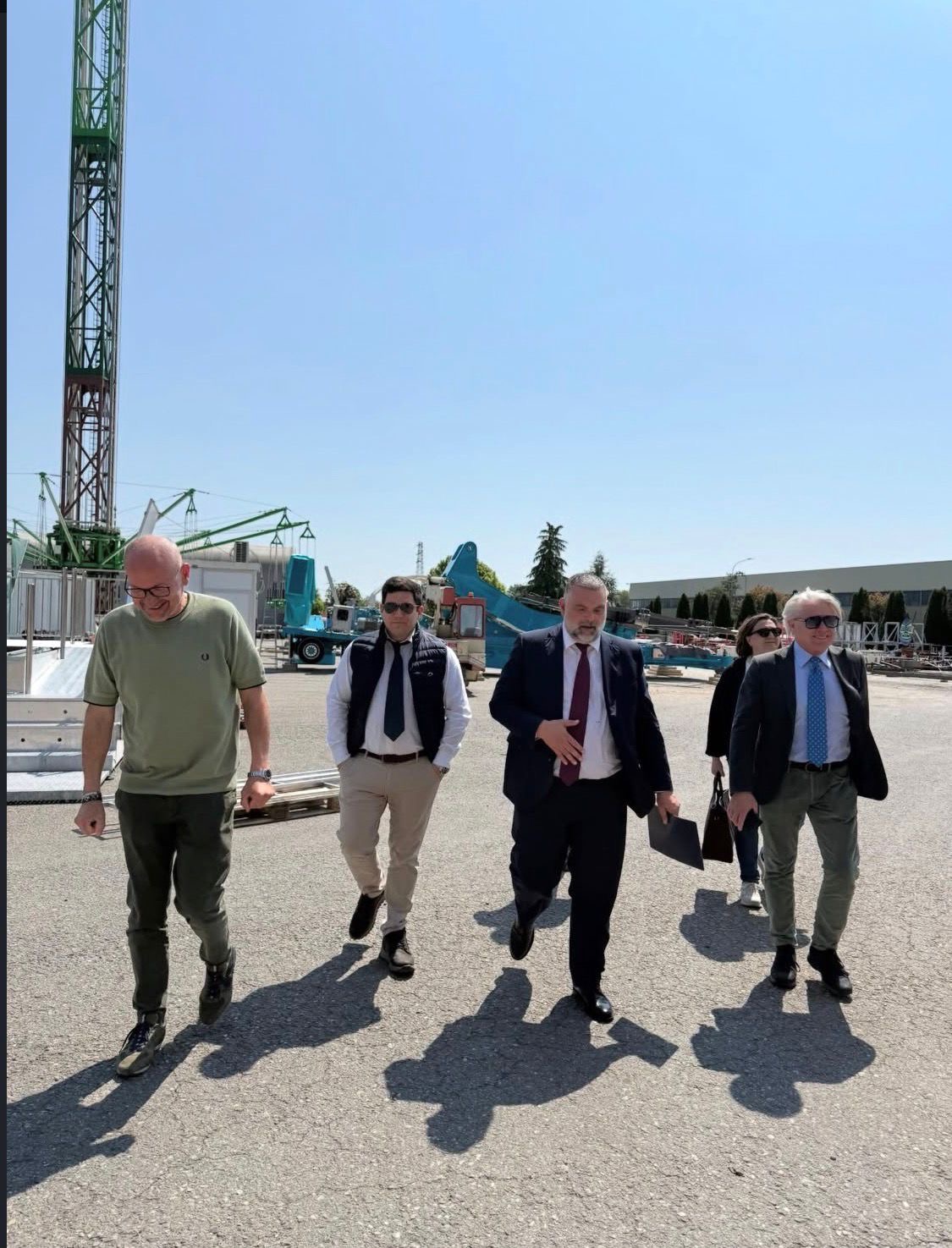 Senatore Luca De Carlo in visita al Distretto della Giostra